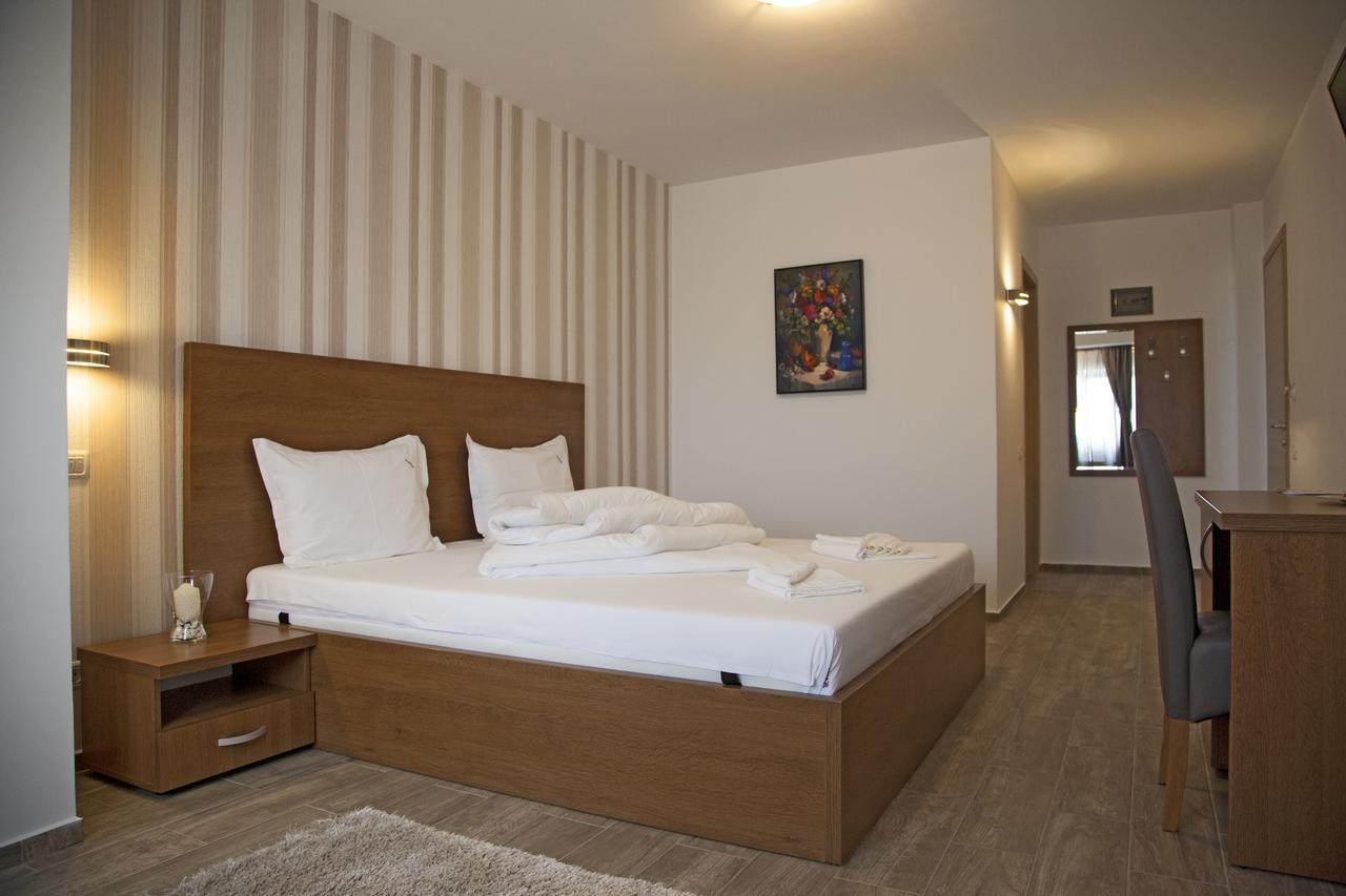 Hotel Nova Bital Popesti-Leordeni Esterno foto