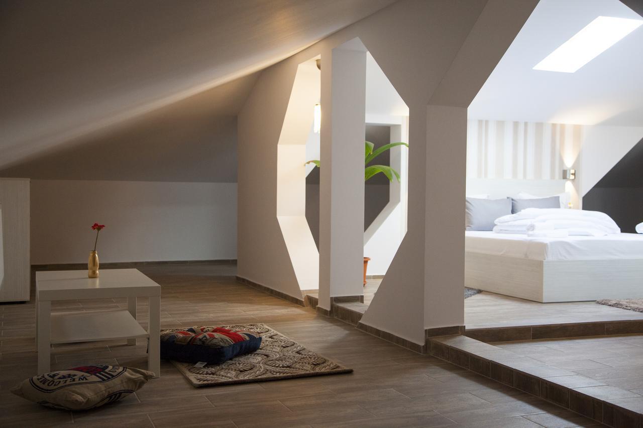 Hotel Nova Bital Popesti-Leordeni Esterno foto