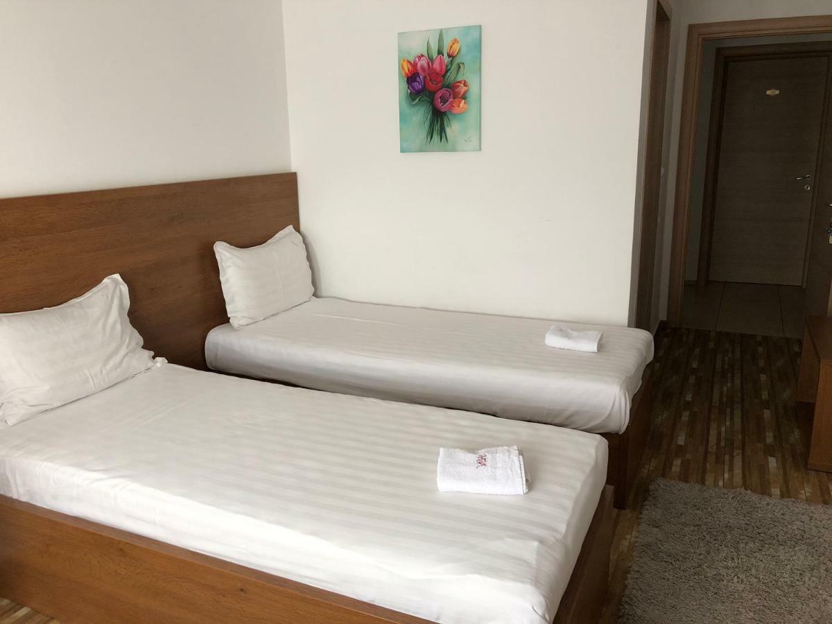 Hotel Nova Bital Popesti-Leordeni Esterno foto